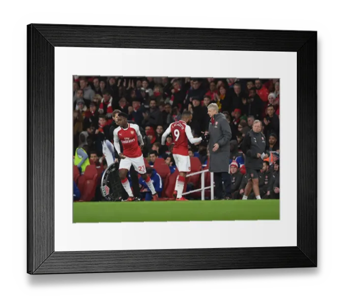 Framed Print : Arsene Wenger Replacing Alexandre Lacazette with Danny Welbeck: Arsenal vs Chelsea, Premier League 2017-18 Framed Print : Arsene Wenger Replacing Alexandre Lacazette with Danny Welbeck: Arsenal vs Chelsea, Premier League 2017-18