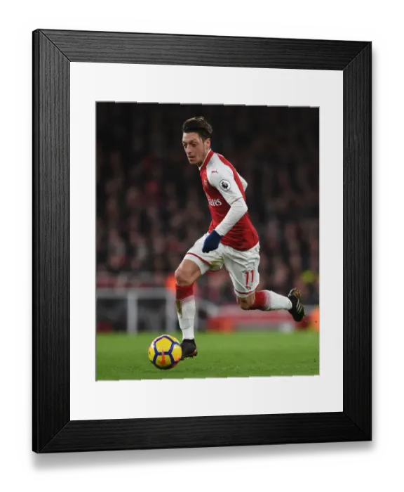 Framed Print : Mesut Ozil in Action: Arsenal vs. Chelsea, Premier League 2017-18 Framed Print : Mesut Ozil in Action: Arsenal vs. Chelsea, Premier League 2017-18