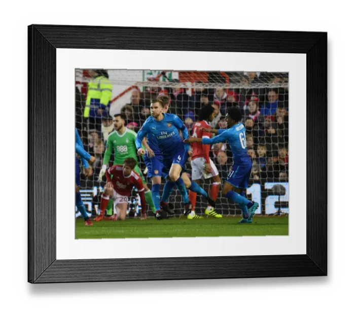 Framed Print : Per Mertesacker's FA Cup Stunner: Nottingham Forest vs. Arsenal (2017-18)
