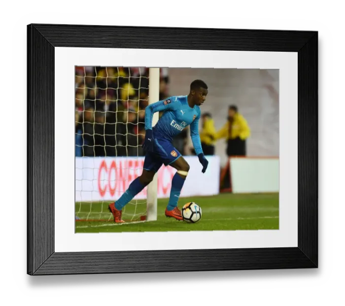 Framed Print : Eddie Nketiah in Action: Arsenal vs. Nottingham Forest, FA Cup 3rd Round 2017-18