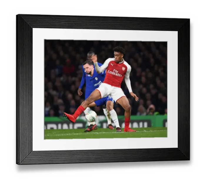 Framed Print : Arsenal's Alex Iwobi vs. Chelsea's Danny Drinkwater: A Battle in the Carabao Cup Semi-Finals Framed Print : Arsenal's Alex Iwobi vs. Chelsea's Danny Drinkwater: A Battle in the Carabao Cup Semi-Finals