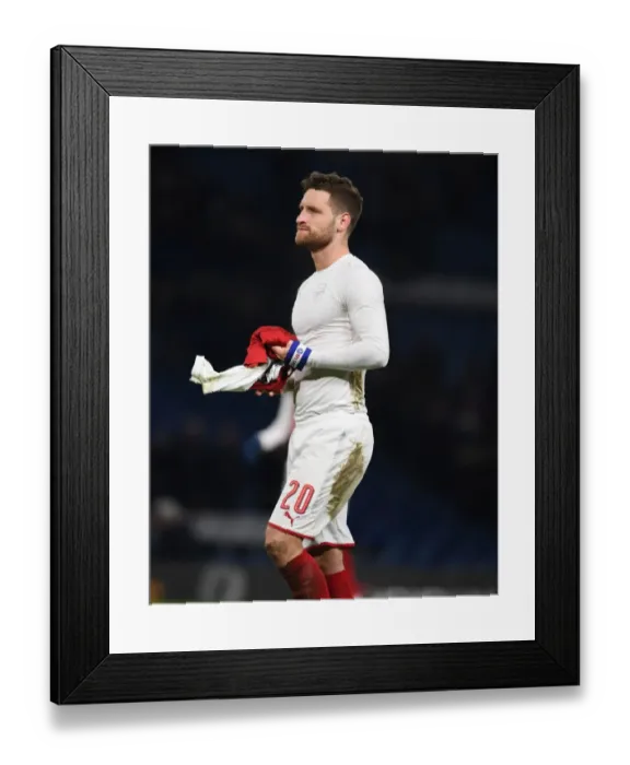 Framed Print : Shkodran Mustafi - Arsenal's Defensive Battle in Chelsea's Carabao Cup Semi-Final