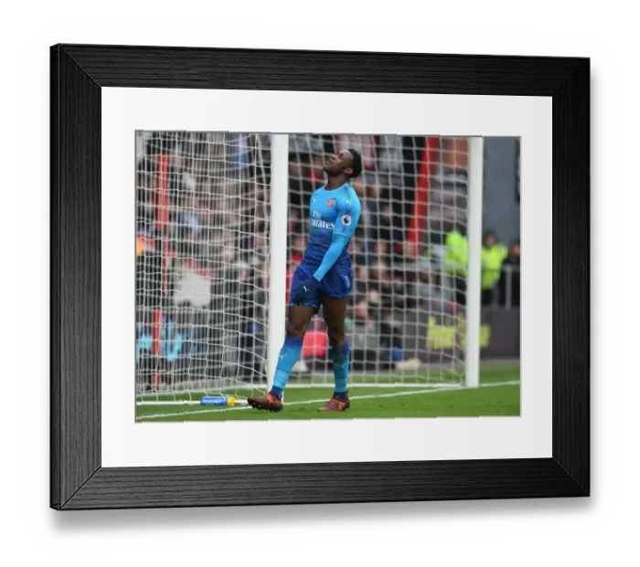 Framed Print : Danny Welbeck in Action: AFC Bournemouth vs. Arsenal, Premier League 2017-18 Framed Print : Danny Welbeck in Action: AFC Bournemouth vs. Arsenal, Premier League 2017-18