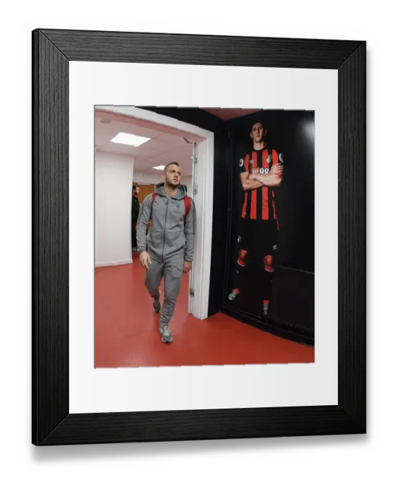 Framed Print : Jack Wilshere Arrives at Vitality Stadium: AFC Bournemouth vs. Arsenal, Premier League 2018