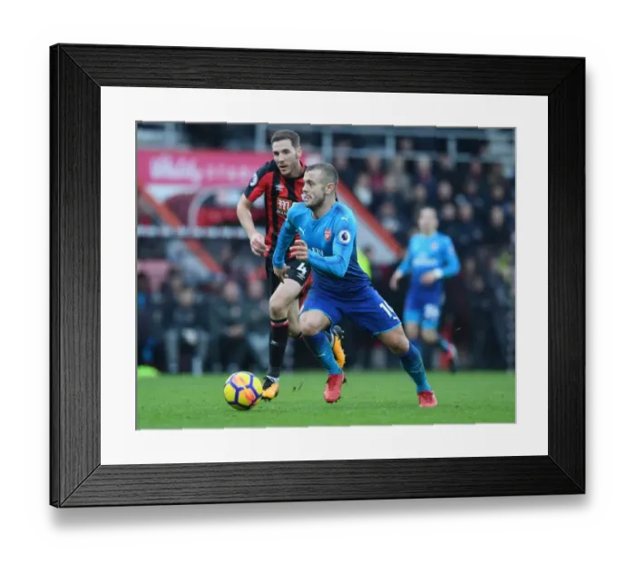 Framed Print : Jack Wilshere in Action: Arsenal vs Bournemouth, Premier League 2017-18 Framed Print : Jack Wilshere in Action: Arsenal vs Bournemouth, Premier League 2017-18