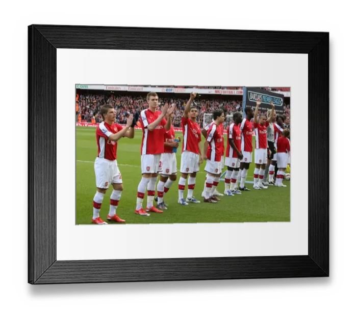 Framed Print : The Arsenal team line up before the match