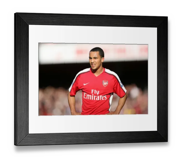 Framed Print : Arsenal's Unforgettable Night: Theo Walcott's 4-Goal Debut Against Blackburn Rovers, Emirates Stadium, 2009
