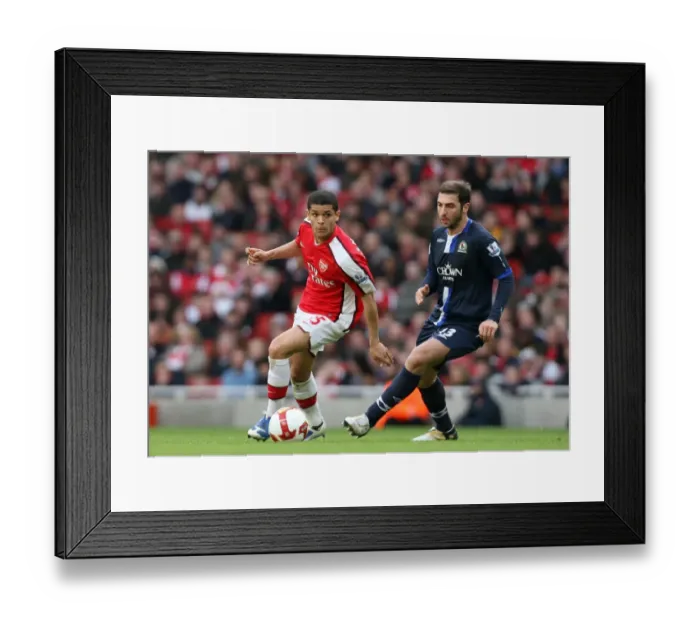 Framed Print : Denilson (Arsenal) Zurab Khizanishivili (Blackburn)