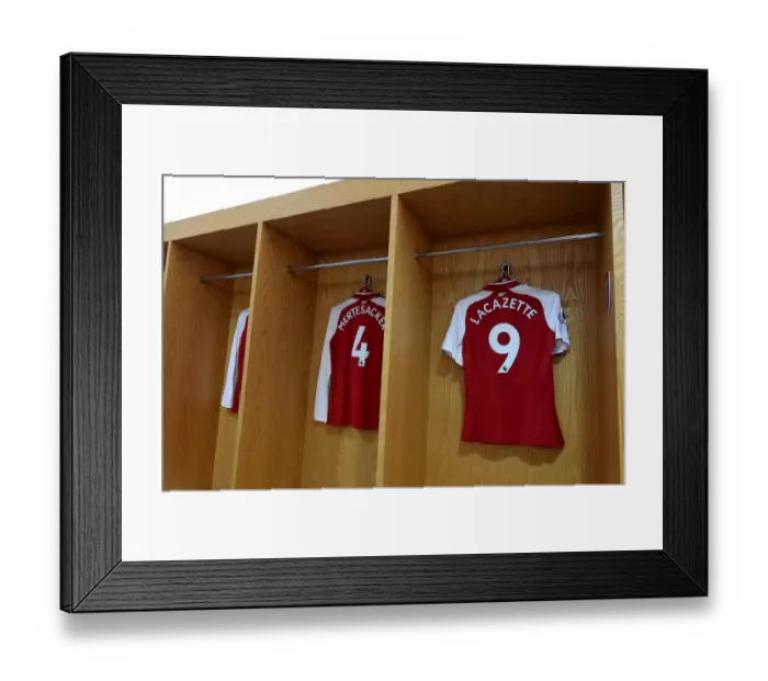 Framed Print : Arsenal's Alex Lacazette: Pre-Match Focus at Emirates Stadium Framed Print : Arsenal's Alex Lacazette: Pre-Match Focus at Emirates Stadium