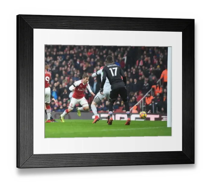 Framed Print : Nacho Monreal Scores First Goal: Arsenal vs Crystal Palace, Premier League 2017-18