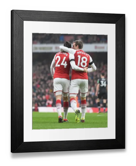 Framed Print : Monreal and Bellerin Celebrate First Goal: Arsenal vs Crystal Palace, Premier League 2017-18
