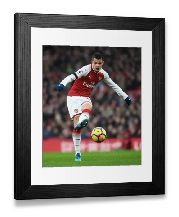 Framed Print : Granit Xhaka: In Action Against Crystal Palace, Premier League 2017-18 Framed Print : Granit Xhaka: In Action Against Crystal Palace, Premier League 2017-18