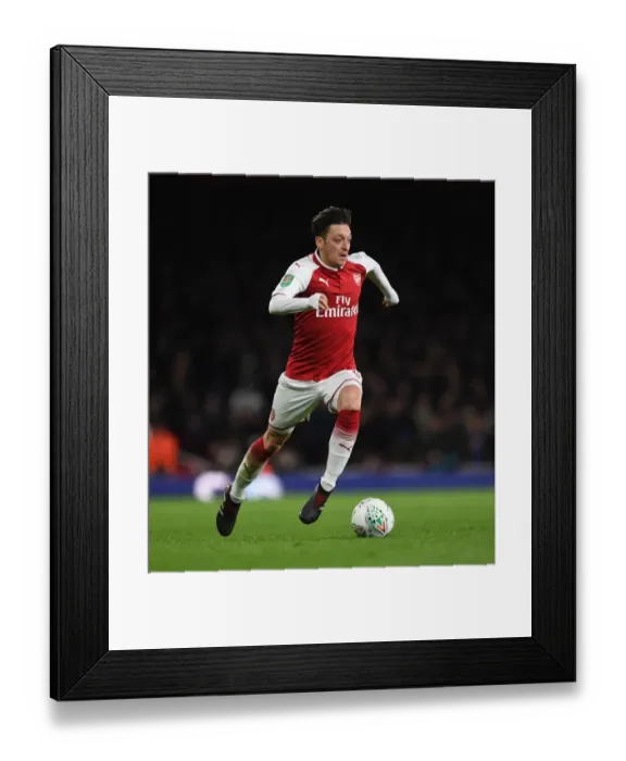Framed Print : Mesut Ozil in Action: Arsenal vs Chelsea Carabao Cup Semi-Final