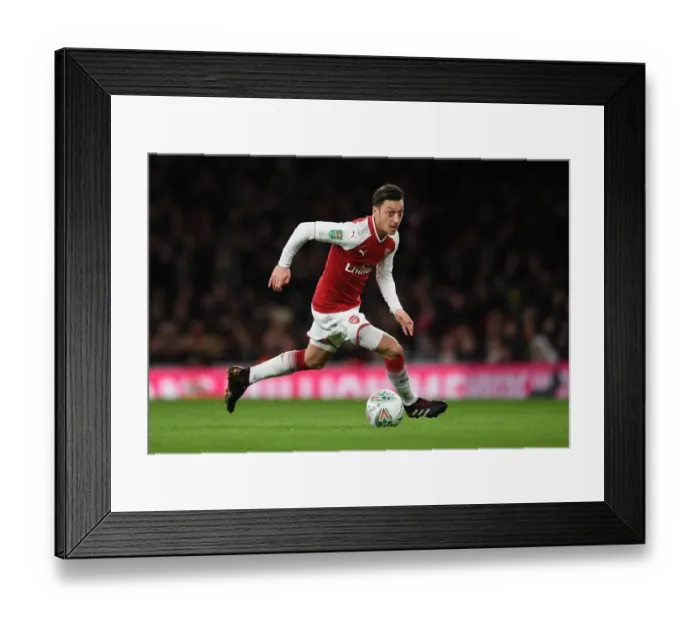 Framed Print : Mesut Ozil in Action: Arsenal vs. Chelsea - Carabao Cup Semi-Final Framed Print : Mesut Ozil in Action: Arsenal vs. Chelsea - Carabao Cup Semi-Final