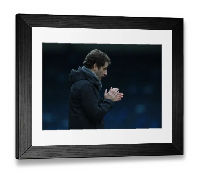 Framed Print : Joe Montemurro Leads Arsenal Women in WSL Match against Reading FC