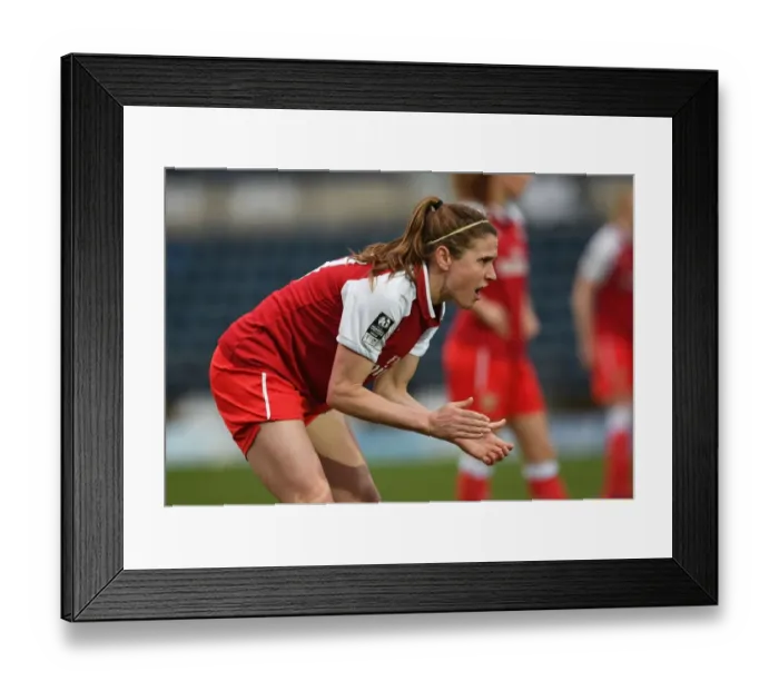 Framed Print : Heather O'Reilly in Action: Reading FC Women vs. Arsenal Ladies, WSL (Women's Super League)