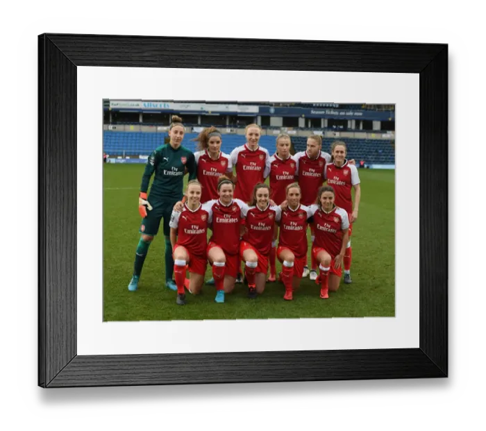 Framed Print : Arsenal Women Prepare for Reading FC Match in WSL (Women's Super League)