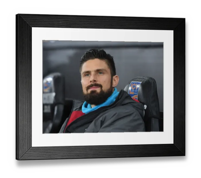 Framed Print : Olivier Giroud on the Bench: Swansea City vs Arsenal, Premier League 2017-18