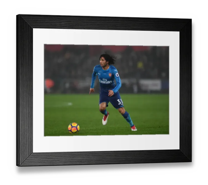 Framed Print : Mohamed Elneny in Action: Swansea City vs. Arsenal, Premier League 2017-18