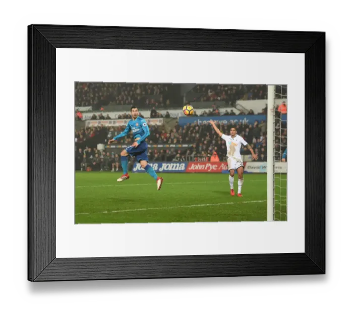 Framed Print : Mkhitaryan Shines: Arsenal's Dominant Display vs Swansea City (2017-18)