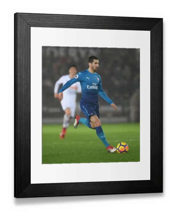 Framed Print : Henrikh Mkhitaryan in Action: Swansea City vs Arsenal, Premier League 2017-18 Framed Print : Henrikh Mkhitaryan in Action: Swansea City vs Arsenal, Premier League 2017-18