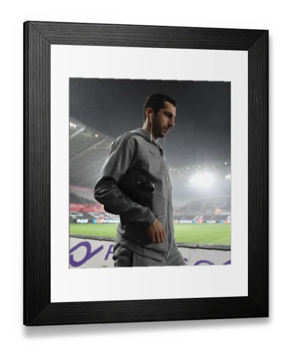 Framed Print : Henrikh Mkhitaryan's Arrival at Swansea City: Swansea v Arsenal, Premier League 2018 Framed Print : Henrikh Mkhitaryan's Arrival at Swansea City: Swansea v Arsenal, Premier League 2018