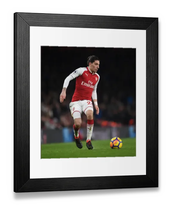 Framed Print : Hector Bellerin in Action: Arsenal vs Everton, Premier League 2017-18