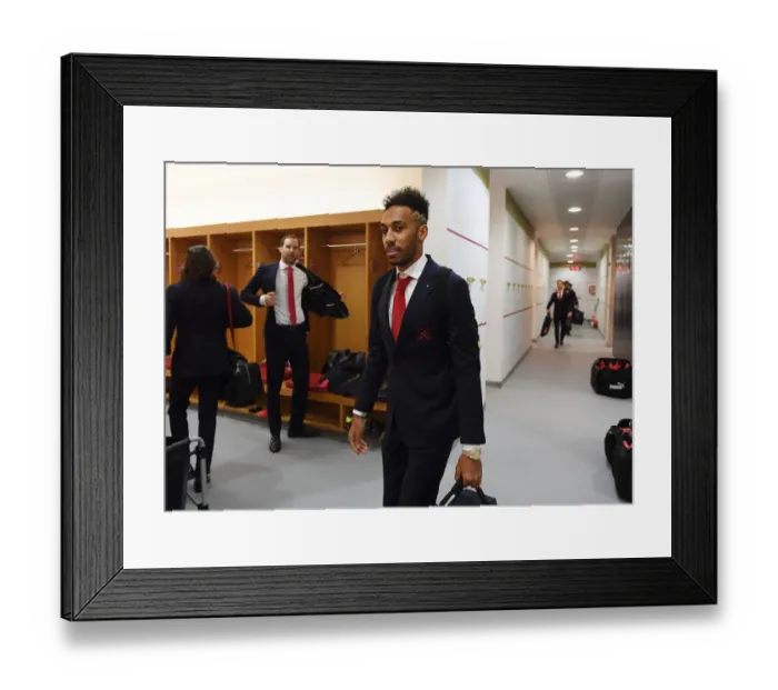 Framed Print : Pierre-Emerick Aubameyang: Arsenal Changing Room Before Arsenal v Everton, Premier League 2017-18
