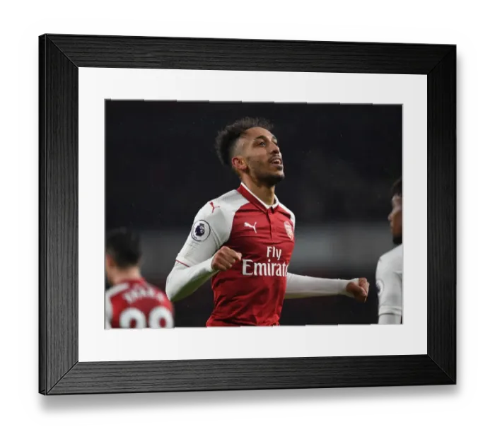 Framed Print : Aubameyang's Brace: Arsenal's 4-2 Victory Over Everton (2017-18)
