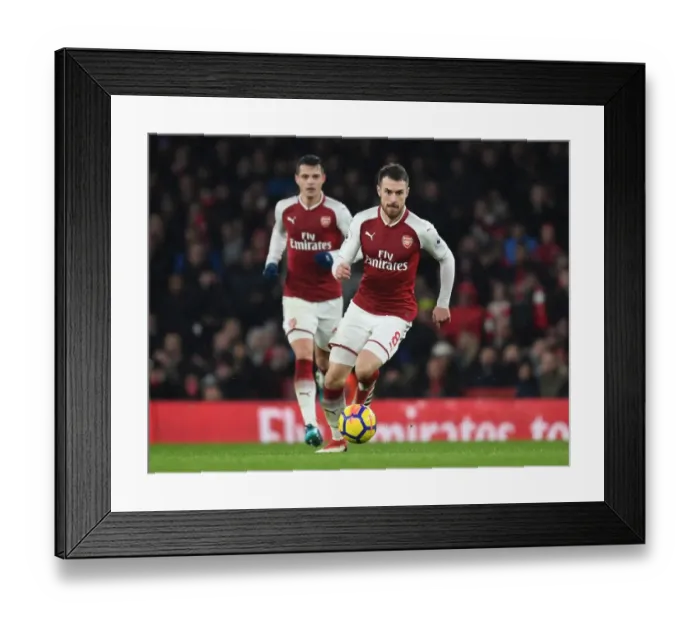 Framed Print : Aaron Ramsey in Action: Arsenal vs Everton, Premier League 2017-18 Framed Print : Aaron Ramsey in Action: Arsenal vs Everton, Premier League 2017-18