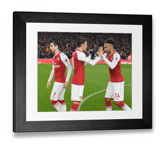 Framed Print : Arsenal's Mkhitaryan, Ozil, and Aubameyang Prepare for Arsenal v Everton, Premier League 2017-18 Framed Print : Arsenal's Mkhitaryan, Ozil, and Aubameyang Prepare for Arsenal v Everton, Premier League 2017-18