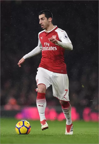 Henrikh Mkhitaryan (Arsenal). Arsenal 5: 1 Everton. Premier League. Emirates Stadium