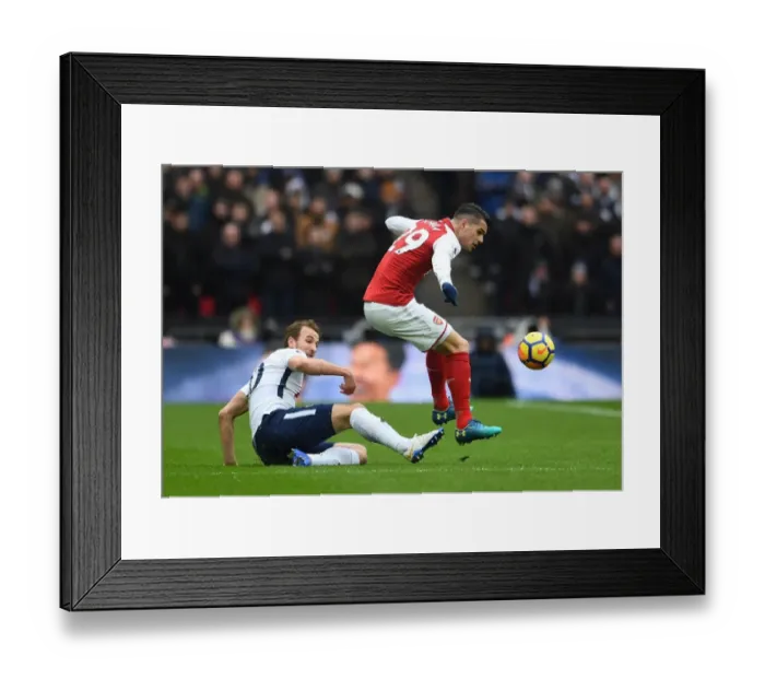 Framed Print : Granit Xhaka (Arsenal) Harry Kane (Tottenham) Framed Print : Granit Xhaka (Arsenal) Harry Kane (Tottenham)