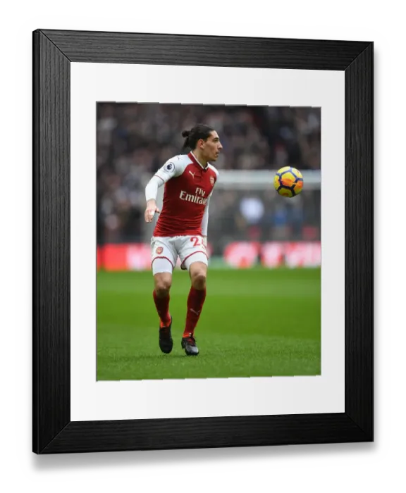 Framed Print : Hector Bellerin (Arsenal). Tottenham Hotspur 1: 0 Arsenal. Premier League. Wembley Stadium Framed Print : Hector Bellerin (Arsenal). Tottenham Hotspur 1: 0 Arsenal. Premier League. Wembley Stadium