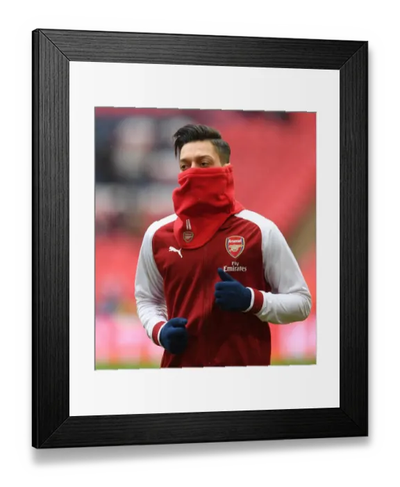 Framed Print : Mesut Ozil (Arsenal). Tottenham Hotspur 1: 0 Arsenal. Premier League. Wembley Stadium Framed Print : Mesut Ozil (Arsenal). Tottenham Hotspur 1: 0 Arsenal. Premier League. Wembley Stadium