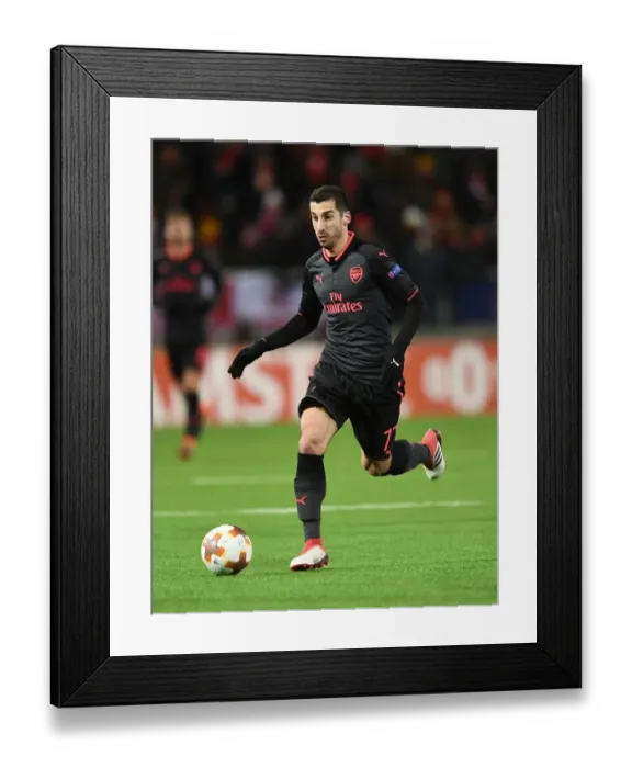 Framed Print : Henrikh Mkhitaryan in Action: Arsenal's Europa League Victory over Ostersunds FK