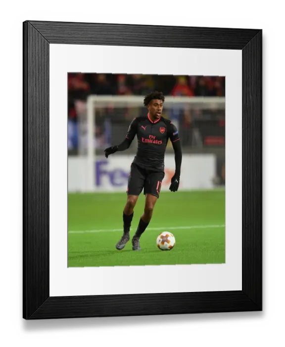 Framed Print : Alex Iwobi in Action: Arsenal vs Ostersunds FK, UEFA Europa League 2018 Framed Print : Alex Iwobi in Action: Arsenal vs Ostersunds FK, UEFA Europa League 2018