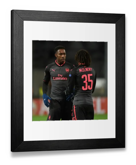 Framed Print : Arsenal's Welbeck and Elneny in Action against Ostersunds FK in Europa League
