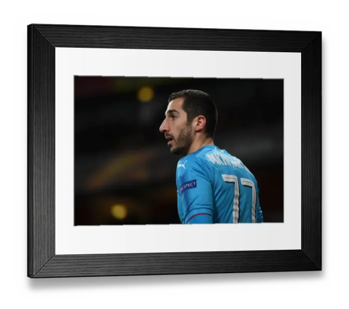 Framed Print : Henrikh Mkhitaryan in Action: Arsenal vs Östersunds FK, Europa League 2017-18 Framed Print : Henrikh Mkhitaryan in Action: Arsenal vs Östersunds FK, Europa League 2017-18