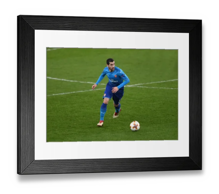 Framed Print : Henrikh Mkhitaryan in Action: Arsenal vs Östersunds FK, Europa League 2017-18