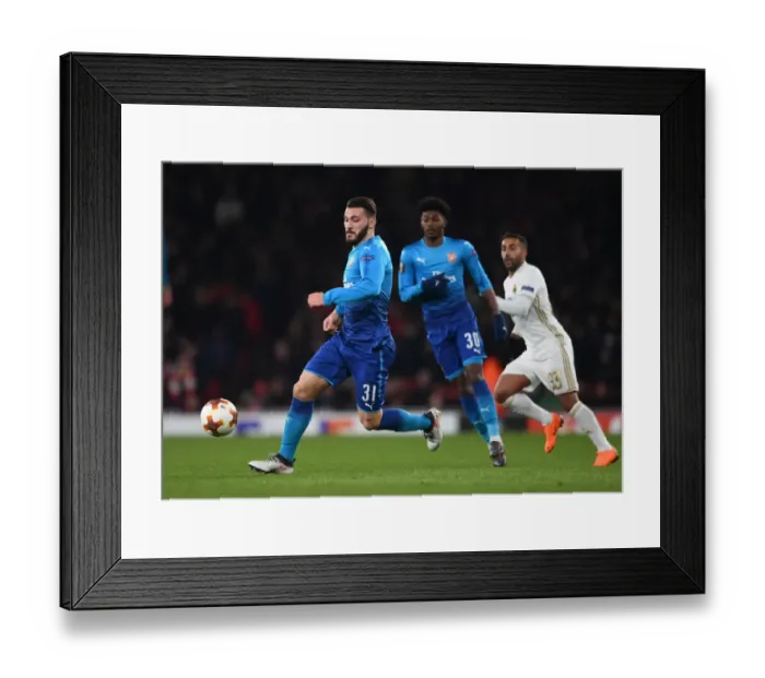 Framed Print : Sead Kolasinac: Arsenal's Defensive Powerhouse in UEFA Europa League Action vs. Östersunds FK (2018) Framed Print : Sead Kolasinac: Arsenal's Defensive Powerhouse in UEFA Europa League Action vs. Östersunds FK (2018)