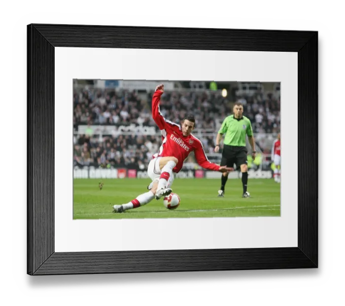 Framed Print : Robin van Persie's Hat-Trick: Arsenal's 3-1 Victory Over Newcastle United in the Premier League