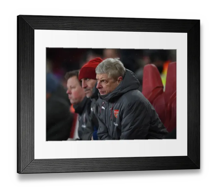 Framed Print : Arsene Wenger Leads Arsenal Against Manchester City - Premier League 2017-18 Framed Print : Arsene Wenger Leads Arsenal Against Manchester City - Premier League 2017-18
