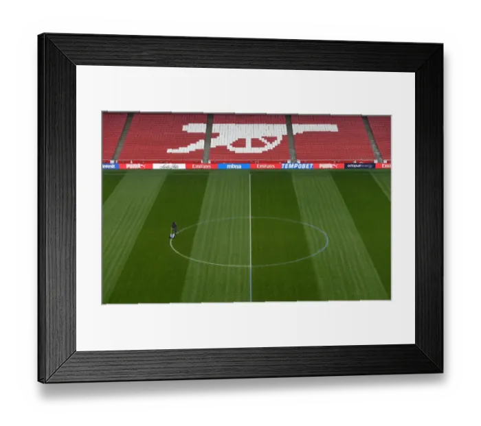 Framed Print : Arsenal Groundstaff Prepare Blue Turf for Arsenal vs. Manchester City (2017-18)