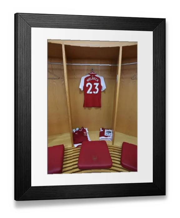 Framed Print : Danny Welbeck's Arsenal Kit in the Changing Room before Arsenal vs Manchester City (2017-18)