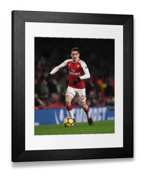 Framed Print : Hector Bellerin in Action: Arsenal vs Manchester City, Premier League 2017-18 Framed Print : Hector Bellerin in Action: Arsenal vs Manchester City, Premier League 2017-18