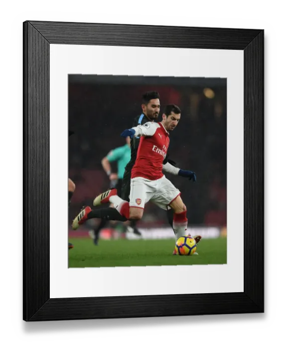 Framed Print : Mkhitaryan vs Gundogan: Battle in the Premier League - Arsenal vs Manchester City Framed Print : Mkhitaryan vs Gundogan: Battle in the Premier League - Arsenal vs Manchester City