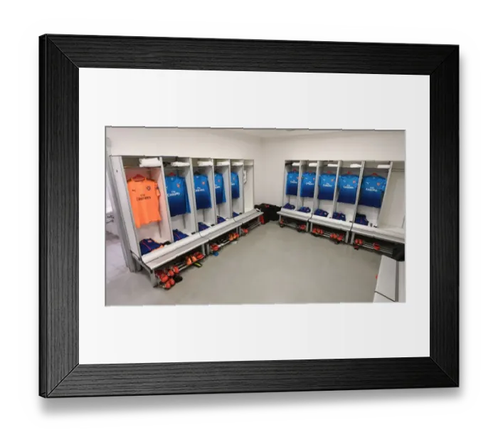 Framed Print : Arsenal in the Changing Room Before AC Milan Europa League Clash Framed Print : Arsenal in the Changing Room Before AC Milan Europa League Clash