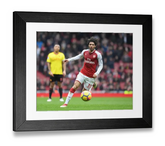 Framed Print : Arsenal's Mohamed Elneny in Action against Watford, Premier League 2017-18