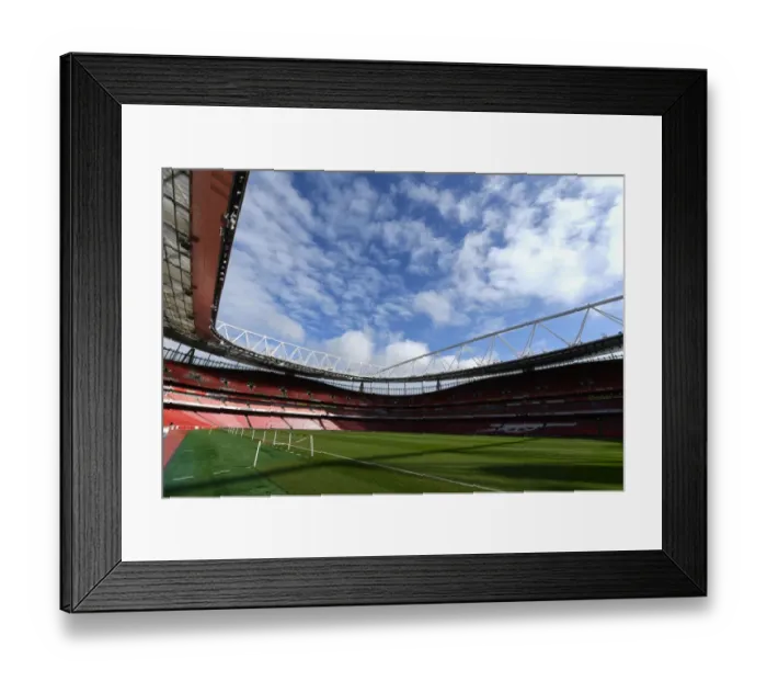 Framed Print : Arsenal vs. Watford: Premier League Clash at Emirates Stadium, London (2017-18) Framed Print : Arsenal vs. Watford: Premier League Clash at Emirates Stadium, London (2017-18)
